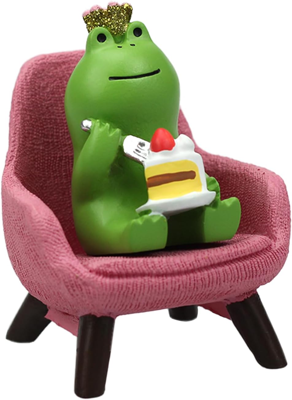 Refintural Miniature Frog Eating Cake Figurine - Funny Shelf Desk Decoration - Perfect Cute Frog Gift (Pink Sofa)